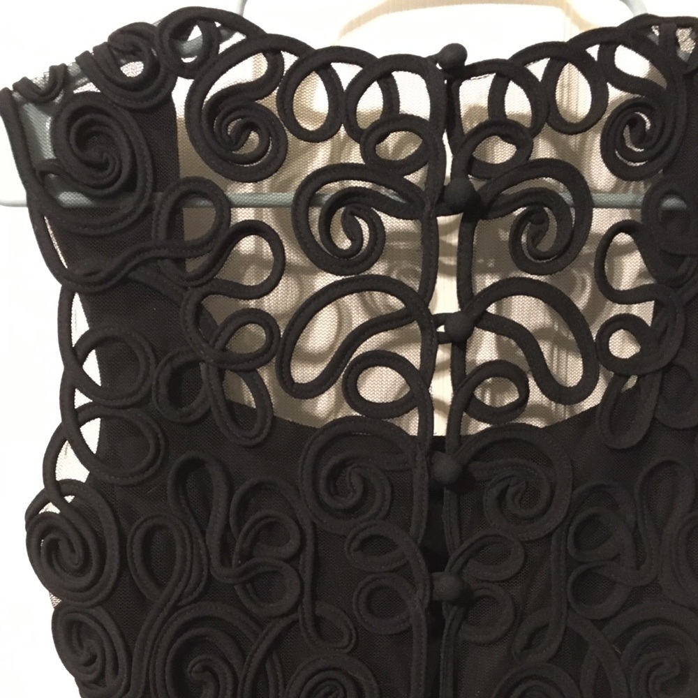 Ann Taylor vintage 90s little black dress w/ intricate back detail sz 6 - Picture 4 of 11